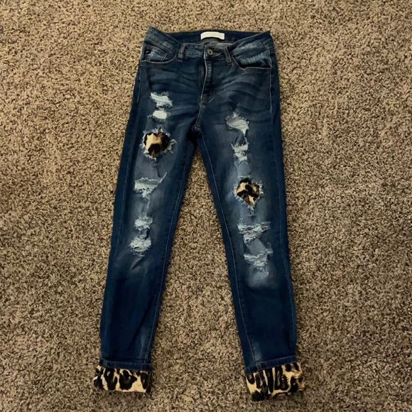 KanCan Leopard patch jean, size 7/27 - Picture 1 of 3